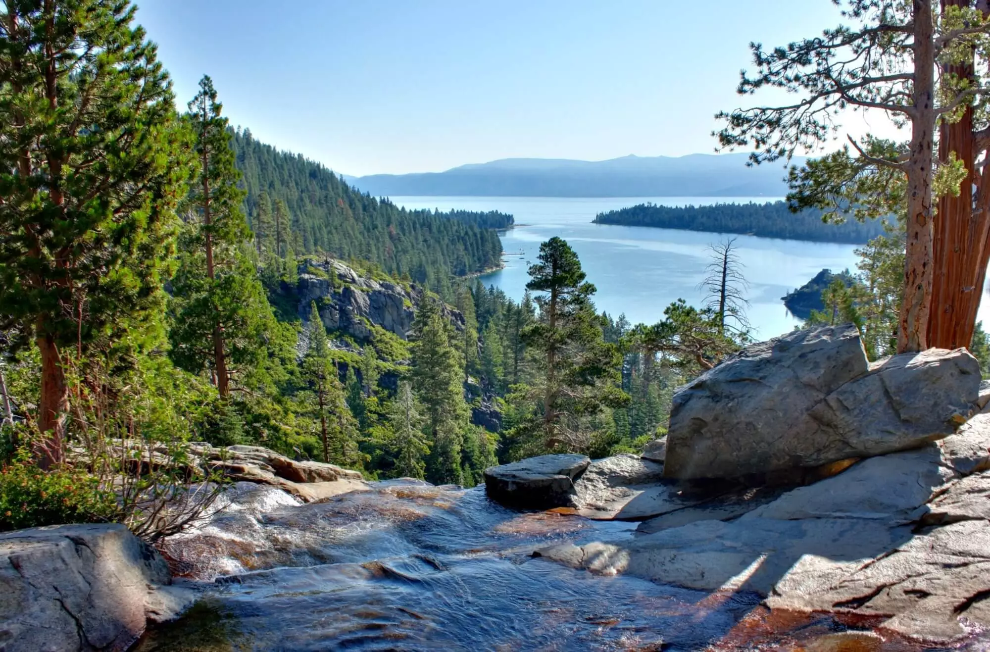 The Beauty of Lake Tahoe Outdoor Activities and Stunning Vistas