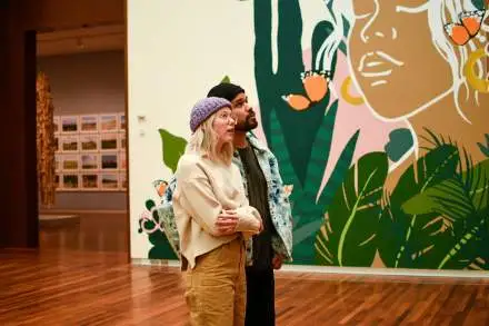 Stroll Through a Living Art Gallery Stroll Through a Living Art Gallery